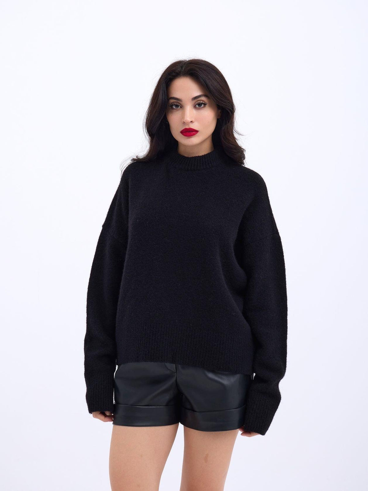 43031 STRICKWAREN HALBER ROLLKRAGEN KURZER PULLOVER-SCHWARZ