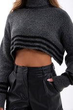 43241 STRICKWAREN GESTREIFTES FISHBEARER CROP-ANTHRAZIT-SCHWARZ