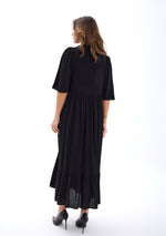 5557 KLEID-SCHWARZ