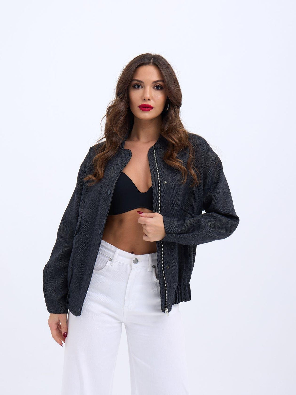 6657 JACKE-GERÄUCHT