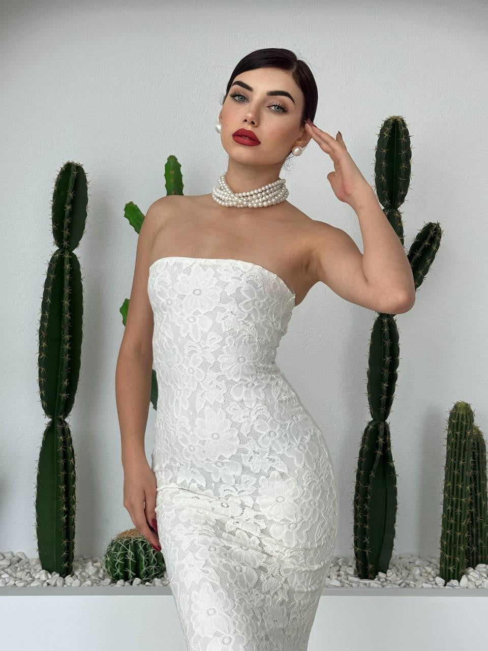 Trägerloses Combar-Kleid