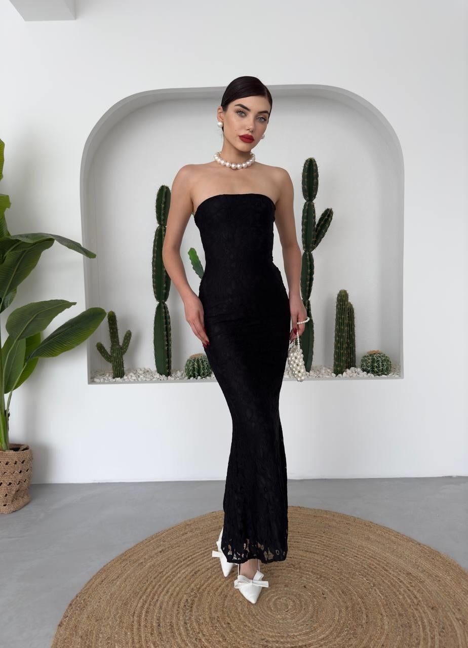 Trägerloses Combar-Kleid