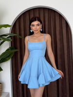 Gewöhnliches Kleid mit Seilträgern