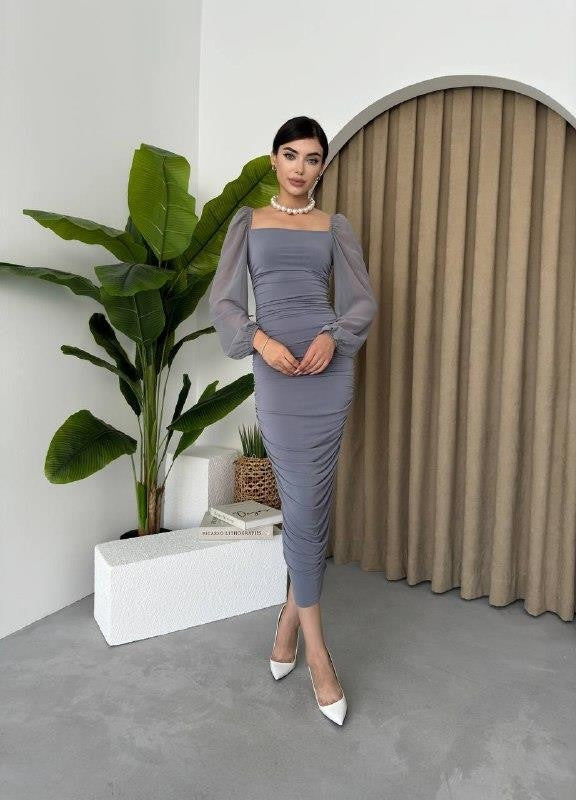 Engla-Kleid mit Tülldetail an den Ärmeln