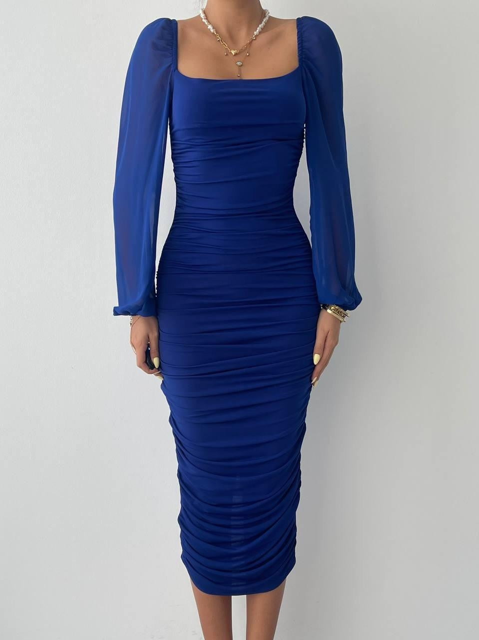 Engla-Kleid mit Tülldetail an den Ärmeln