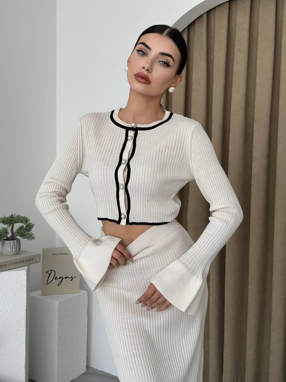 Erfurt Düğmeli Takım