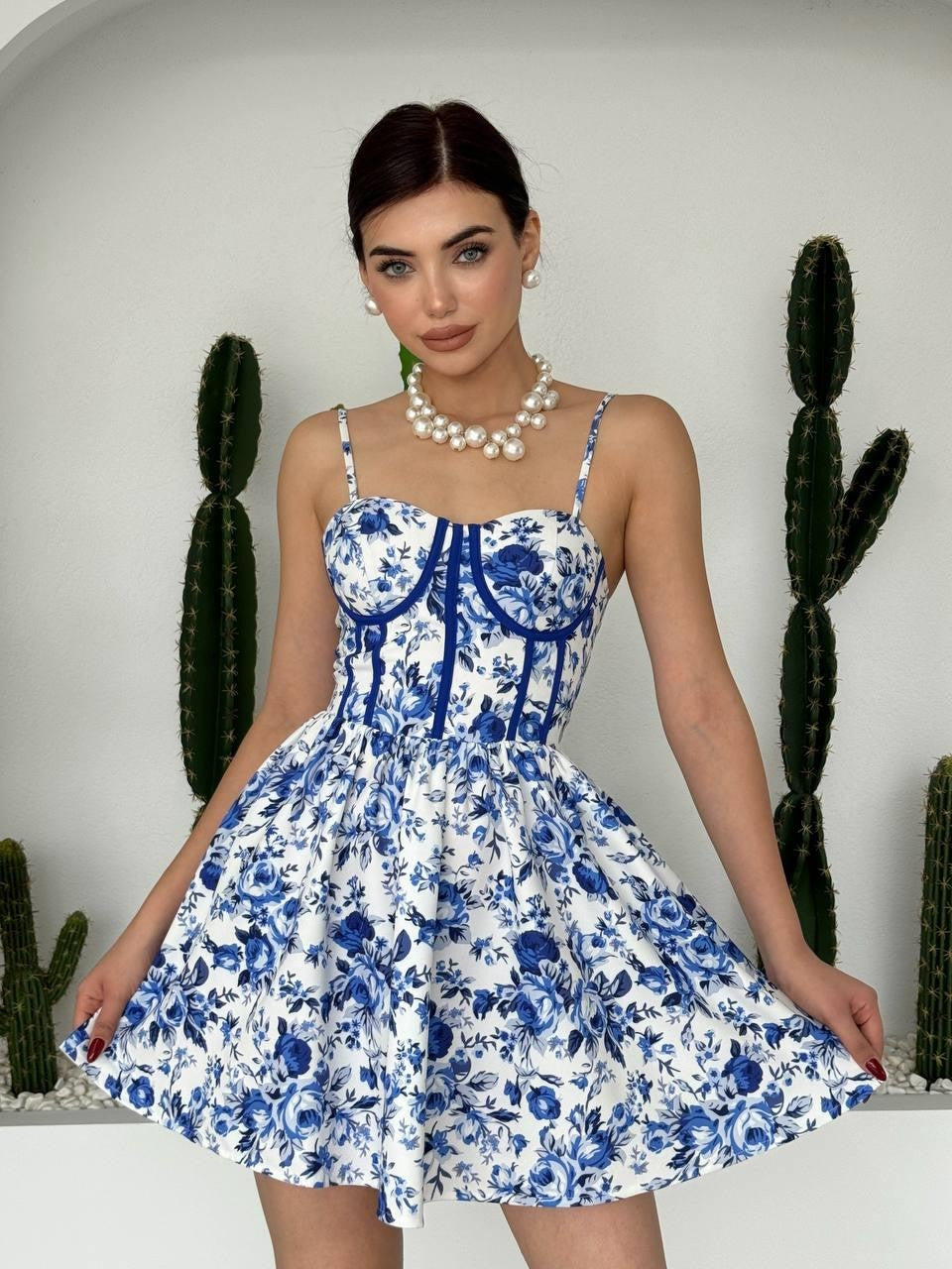 Hanks Kleid mit Seilträgern