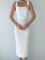 Martin – Bleistiftkleid mit Riemchendesign