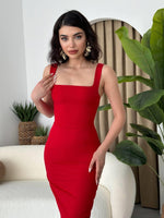 Martin – Bleistiftkleid mit Riemchendesign