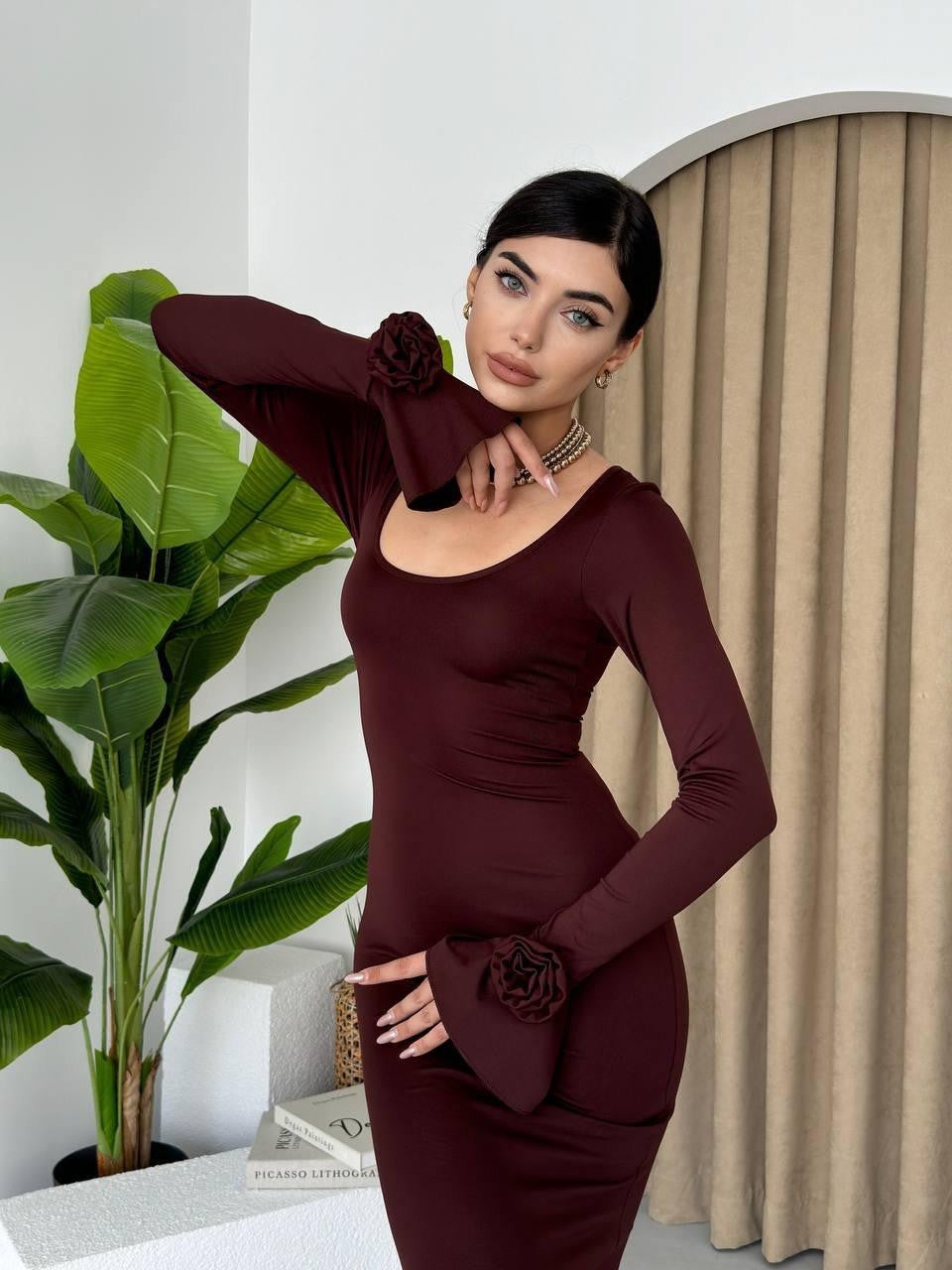 Perth Gül Detay Elbise