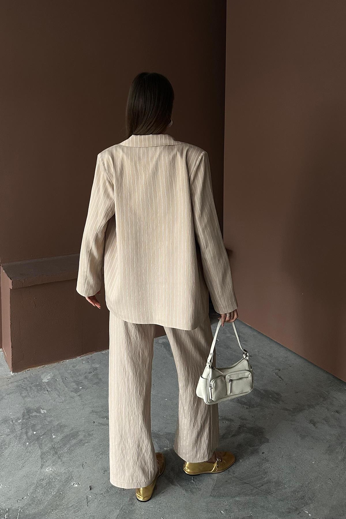 Toptan Bej Çizgili Ceket Ve Pantolon Takım