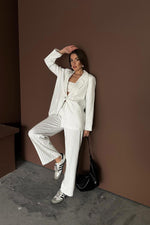 Toptan Beyaz Çizgili Ceket Ve Pantolon Takım