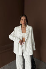 Toptan Beyaz Çizgili Ceket Ve Pantolon Takım