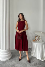Toptan Bordo Yanları Büzgülü Midi Boy Keten Elbise