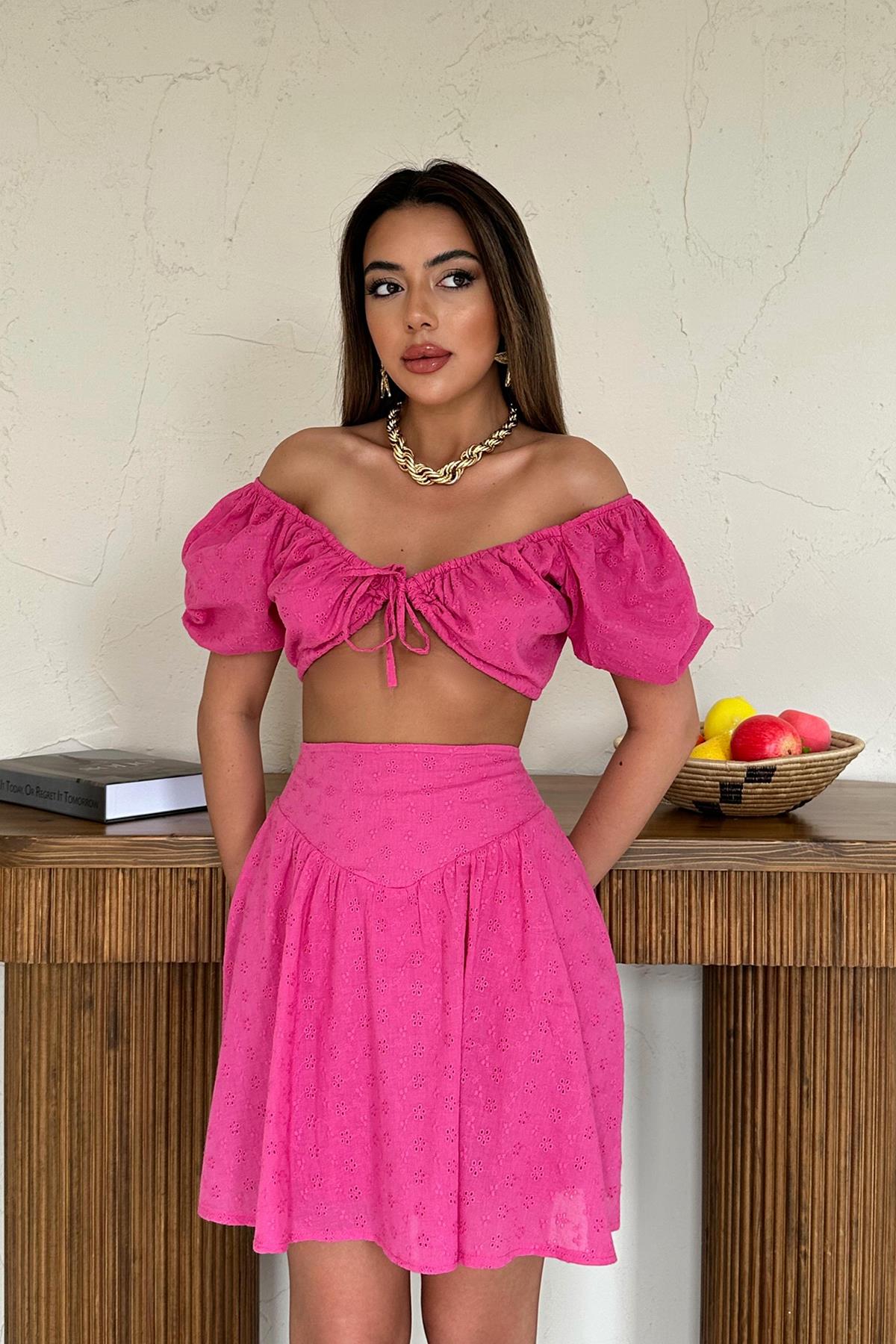 Toptan Fuşya Brode Crop Ve Mini Etek Takım
