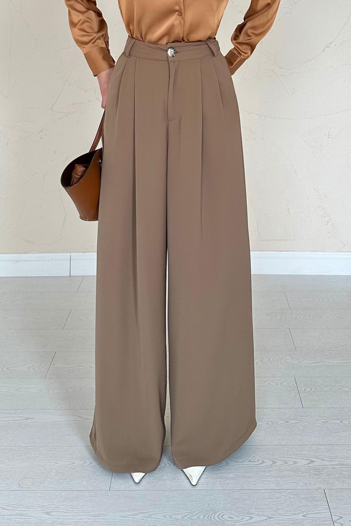 Toptan Moccah Pileli Comfort Pantolon