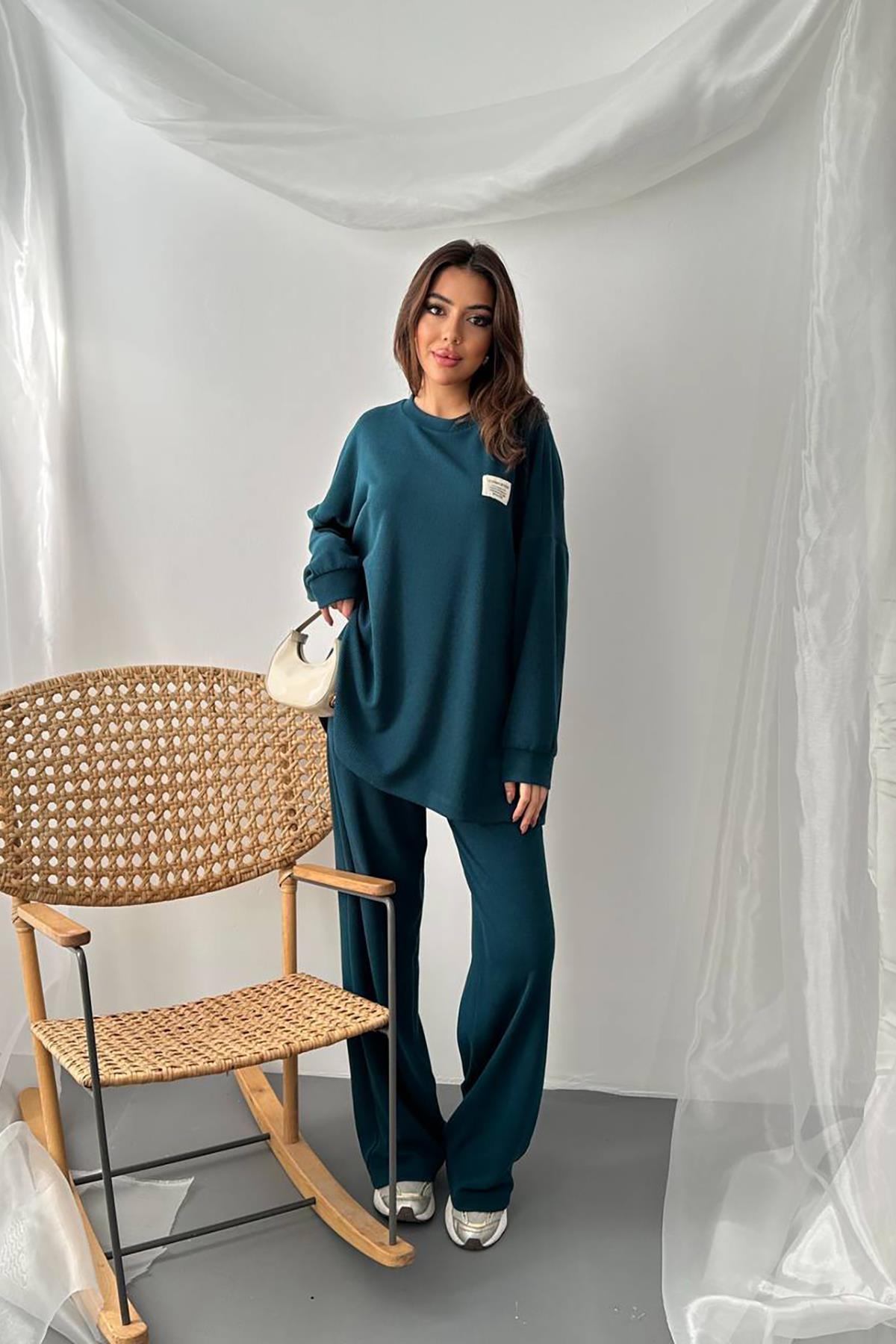 Toptan Petrol Klasik Fitilli Kazak Ve Pantolon Takım