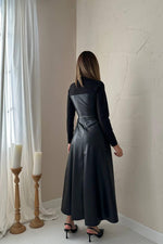 Toptan Siyah Kalp Yaka Deri Elbise