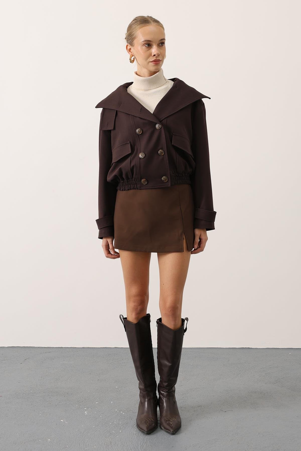 DÜĞMELİ KISA CEKET - Kahve