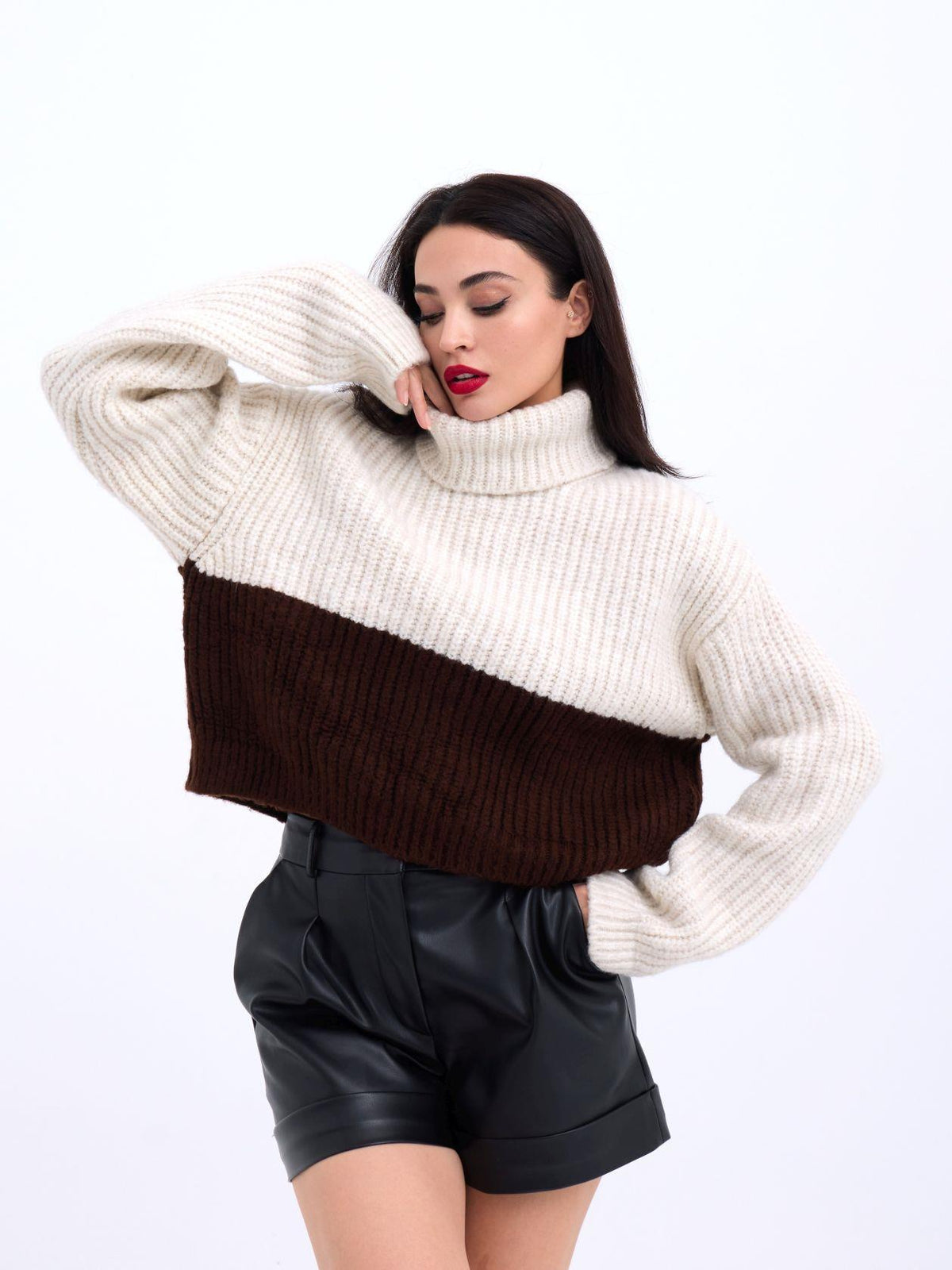 3904 STRICKWAREN ROLLKRAGENPULLOVER MIT GESTREIFTEM KRAGEN - CREME-BRAUN