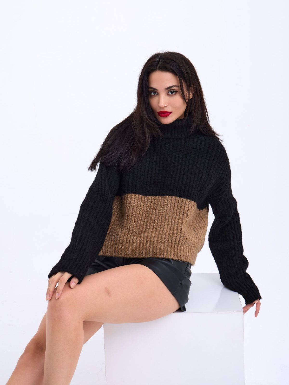 3904 STRICKWAREN TURTLER STREIFENPULLOVER-SCHWARZ-NERZ
