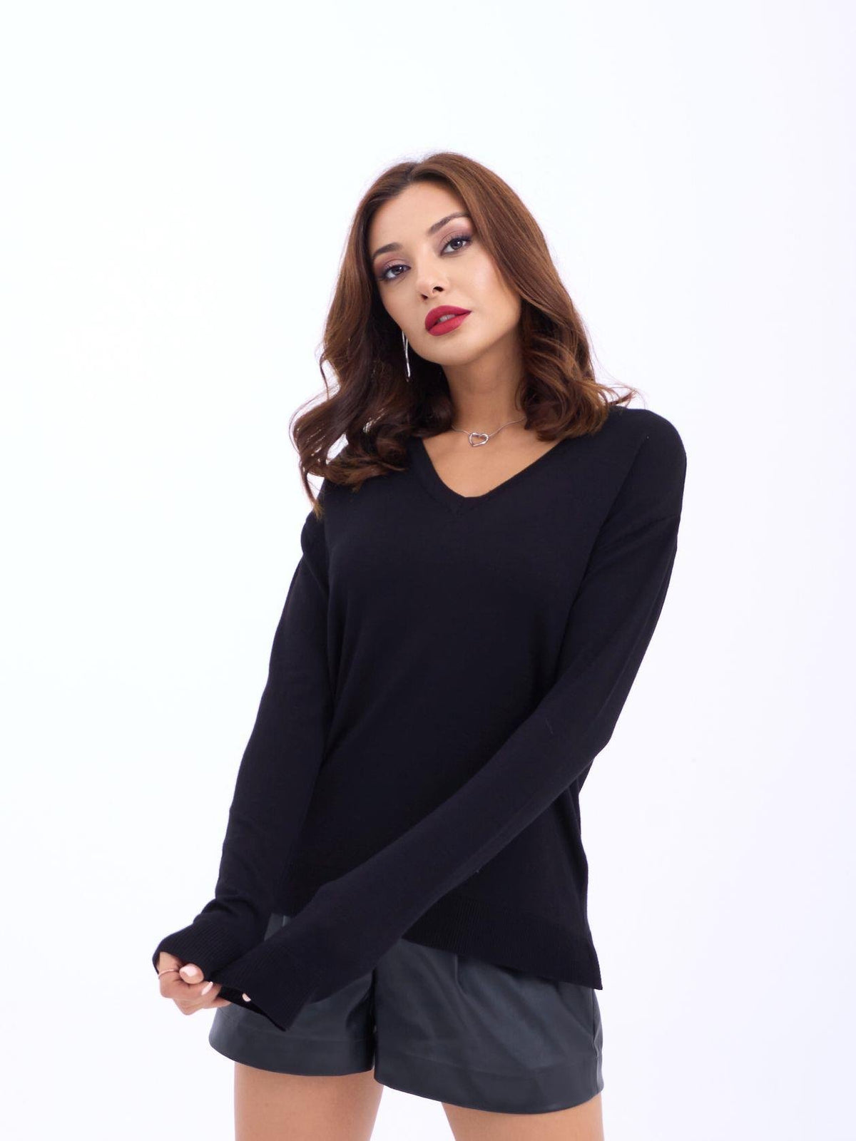 4202 STRICKWAREN V-AUSSCHNITT BASIC SALASH-SCHWARZ