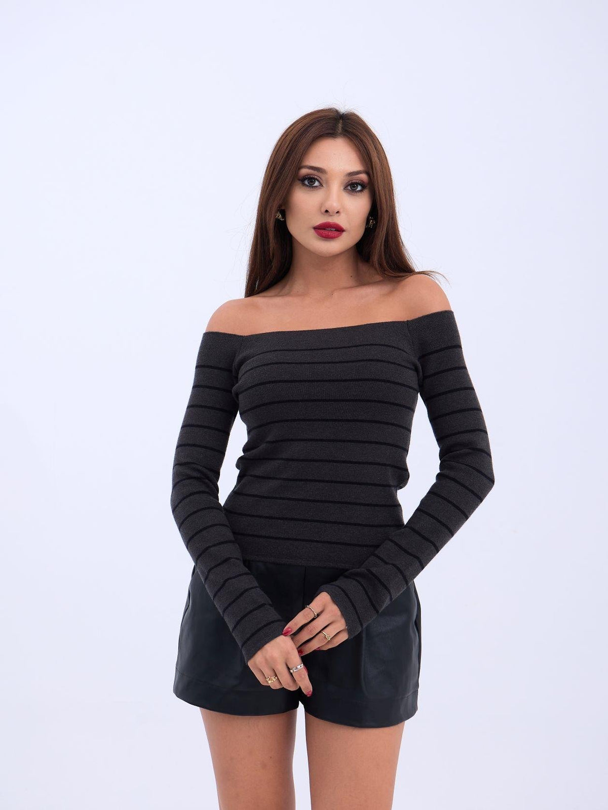 4206 STRICKWAREN GESTREIFTES BOOTHALS-CROP-ANTHRAZIT-SCHWARZ