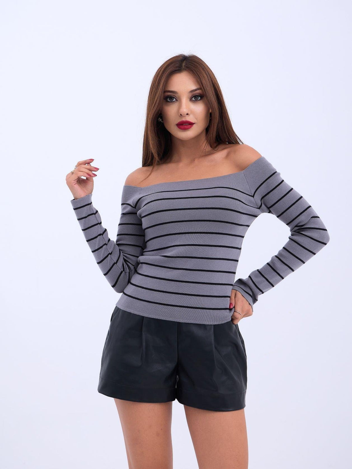 4206 STRICKWAREN GESTREIFTES BOOTKRAGEN-CROP-GRAU-SCHWARZ