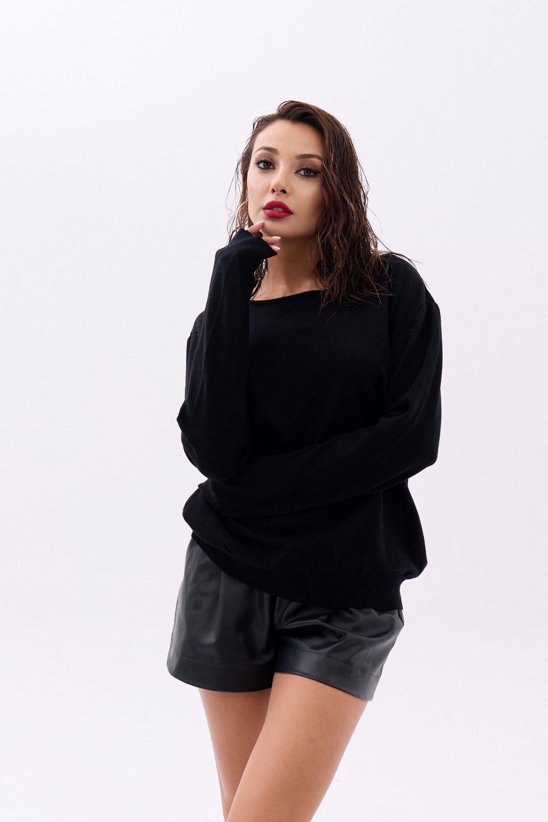 4216 STRICKWAREN EINFACHER SALASH-PULLOVER-SCHWARZ