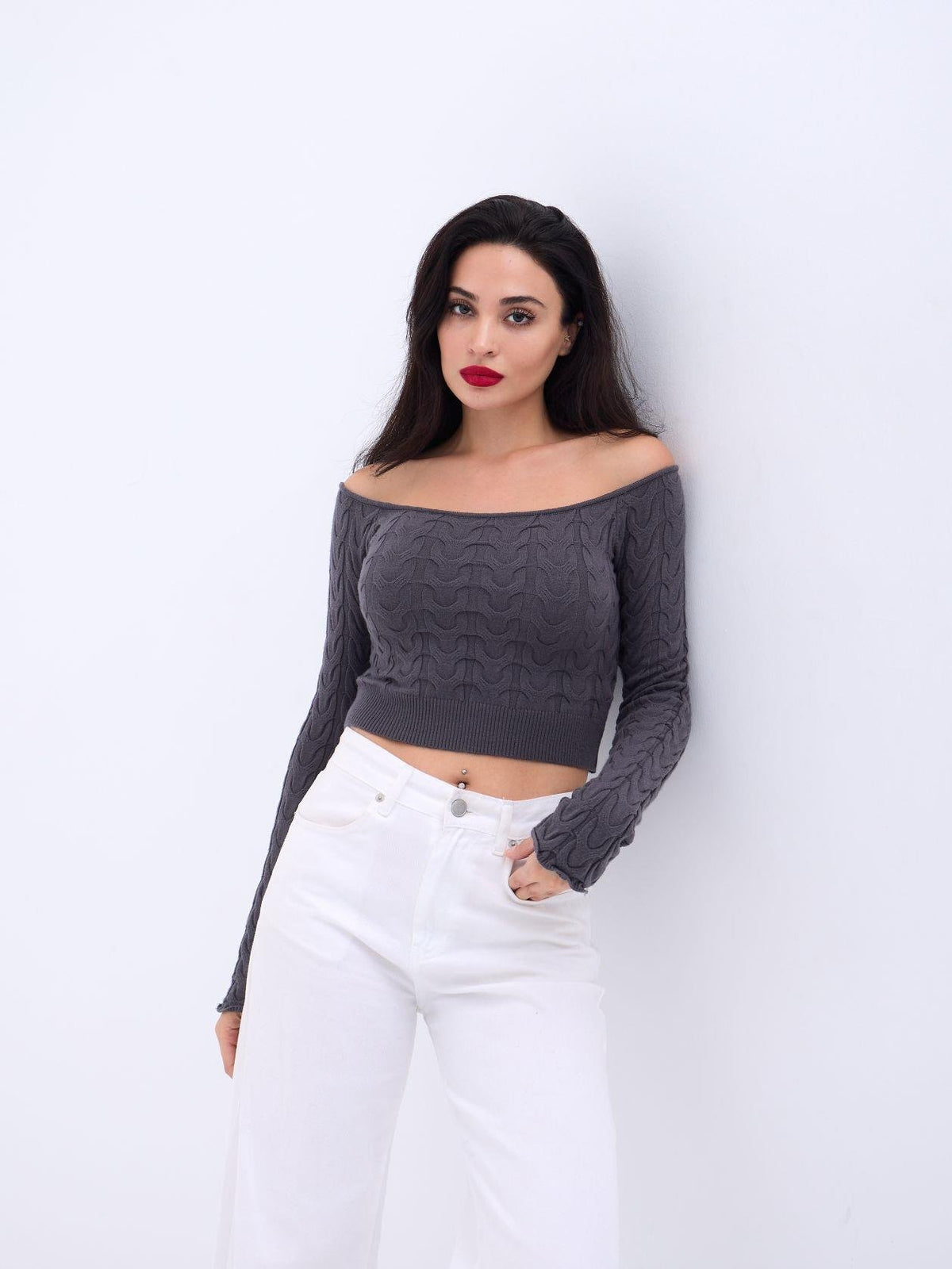 42241 STRICKWAREN BATAT NECK CROP-ANTHRAZIT