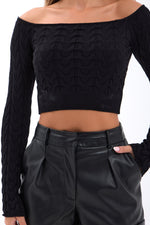 42241 STRICKWAREN BATAT NECK CROP-SCHWARZ