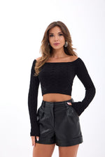 42241 STRICKWAREN BATAT NECK CROP-SCHWARZ