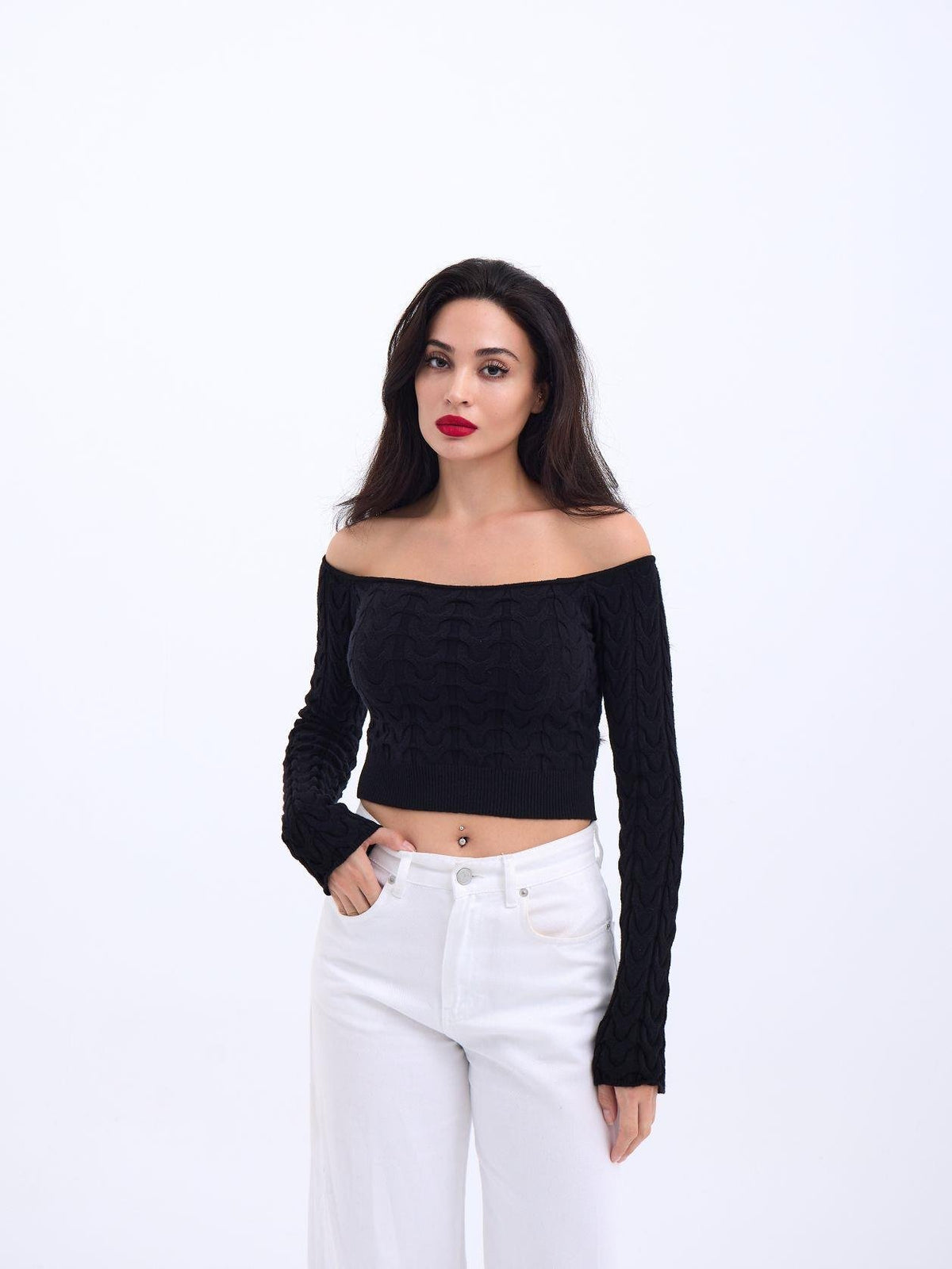 42241 STRICKWAREN BATAT NECK CROP-SCHWARZ