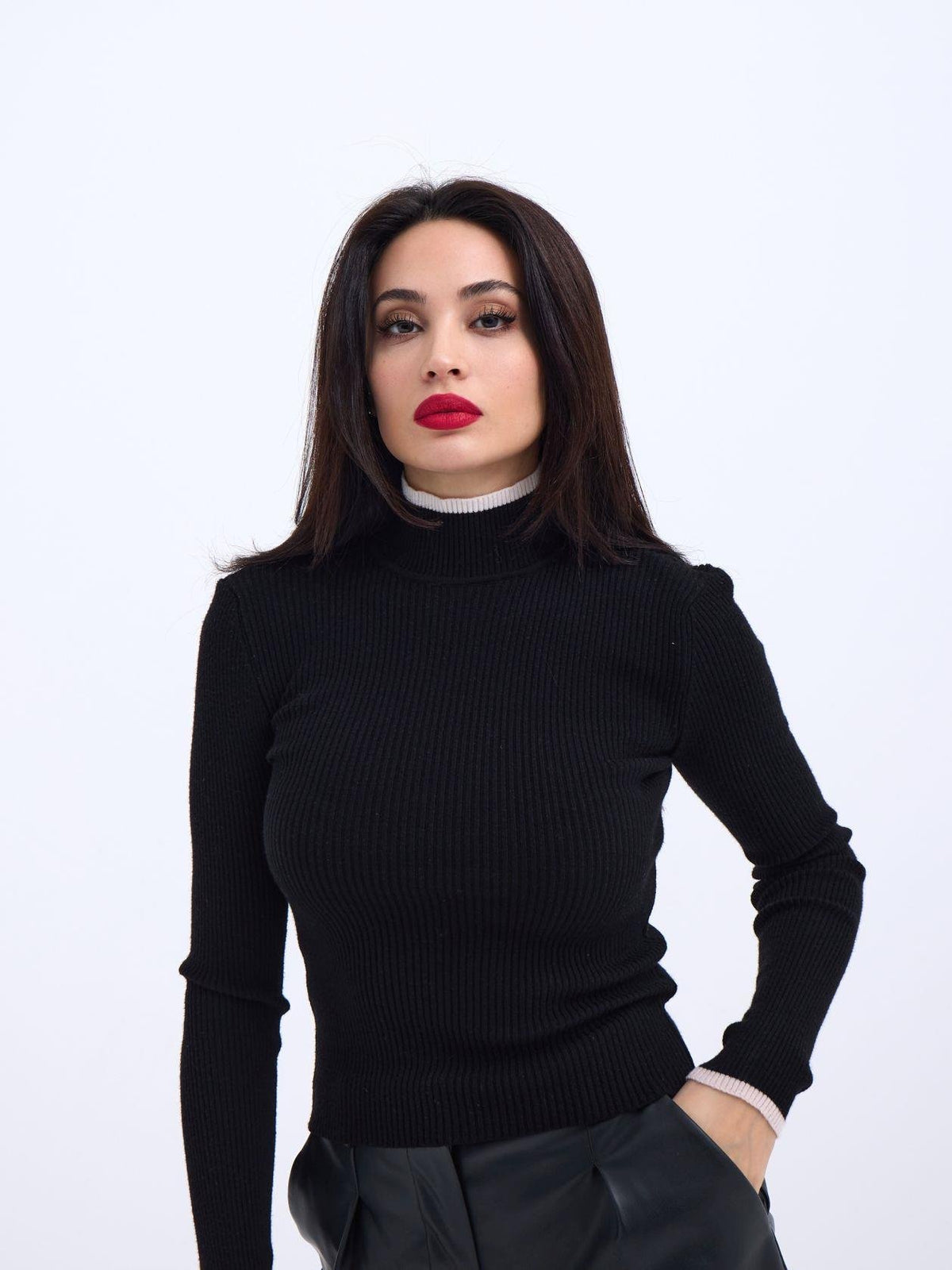 42251 STRICKWAREN FISHBEARER KORDELPULLOVER-SCHWARZ-ECRU