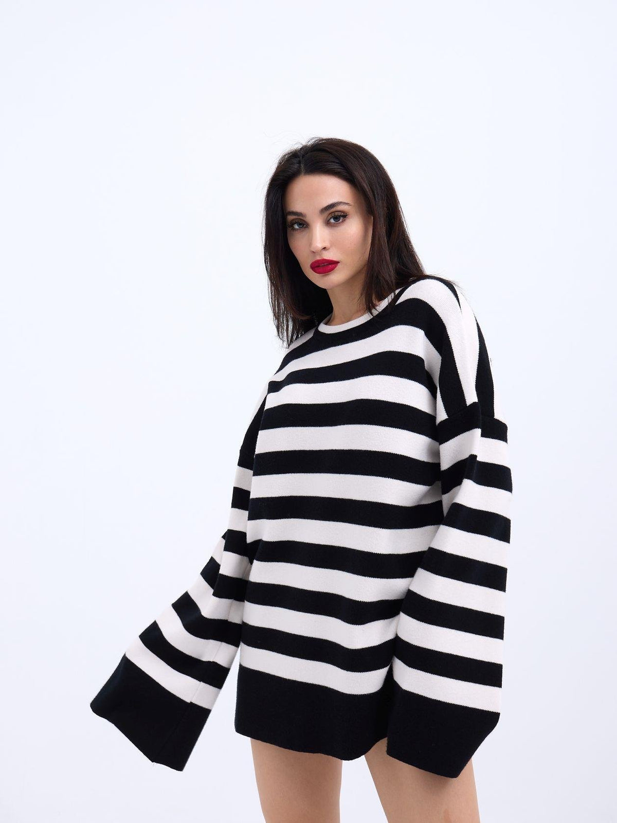 42291 STRICKWAREN GESTREIFTES LOCKERES PULLOVER-SCHWARZ-ECRU