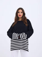42381 STRICKPULLOVER MIT GESTREIFTEN ÄRMELN - SCHWARZ-ECRU