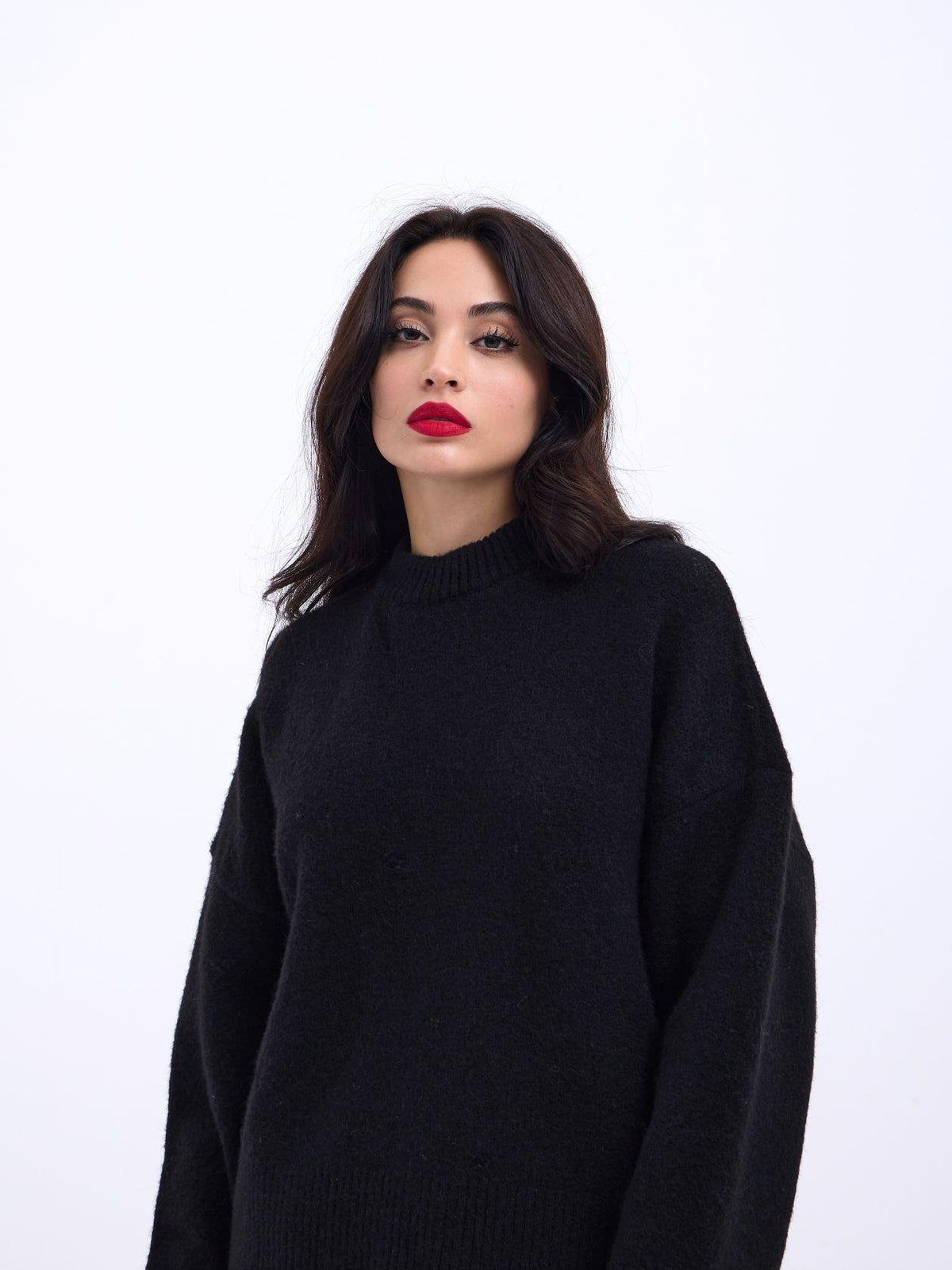 43031 STRICKWAREN HALBER ROLLKRAGEN KURZER PULLOVER-SCHWARZ