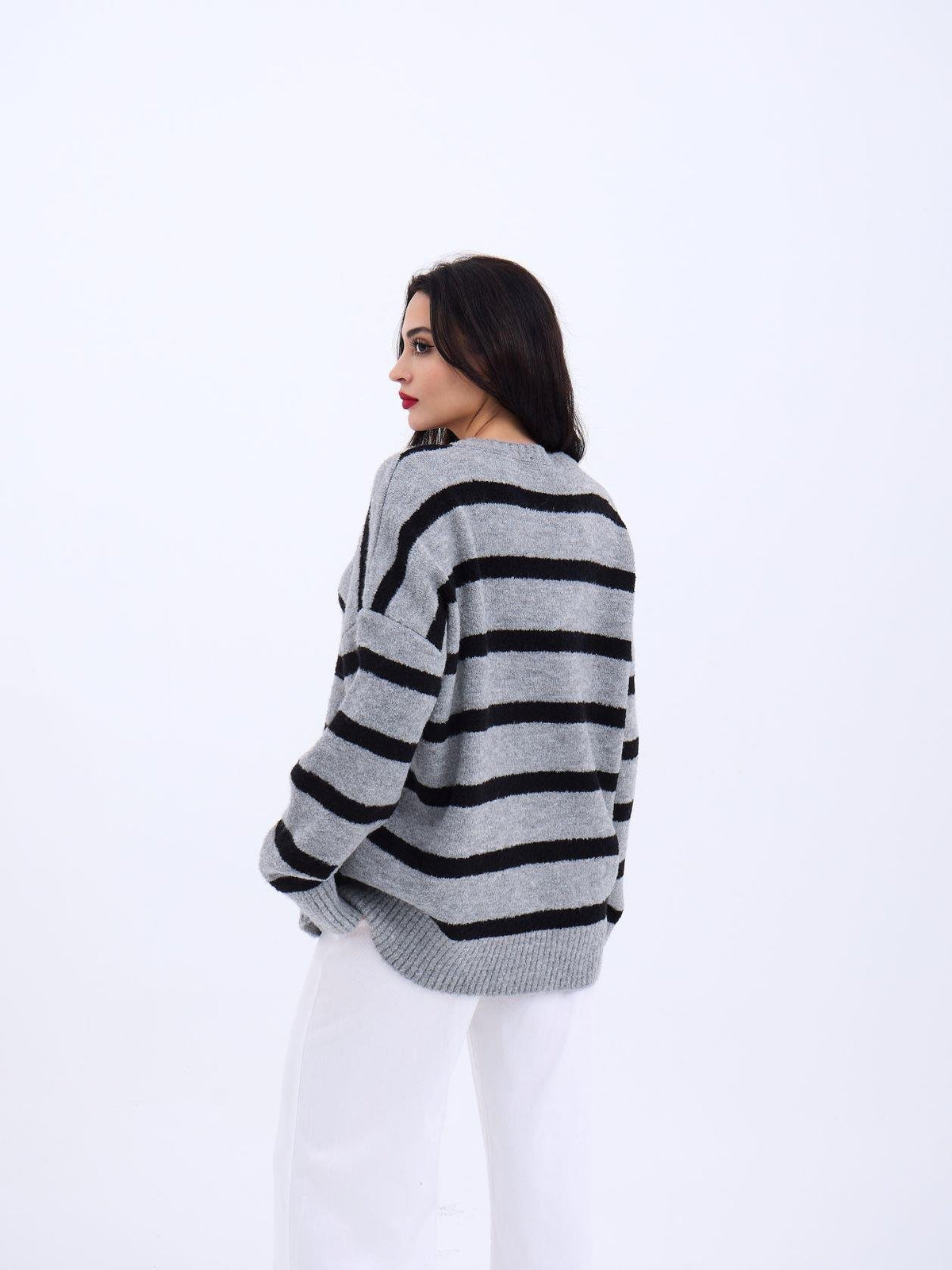 43111 STRICKWAREN GESTREIFTES LOCKERES PULLOVER-GRAU-SCHWARZ