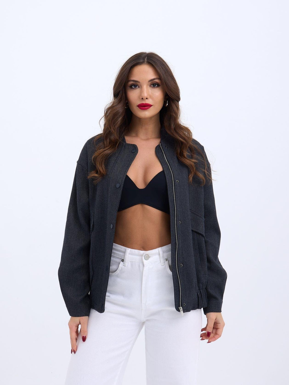 6657 JACKE-GERÄUCHT