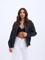 6657 JACKE-GERÄUCHT