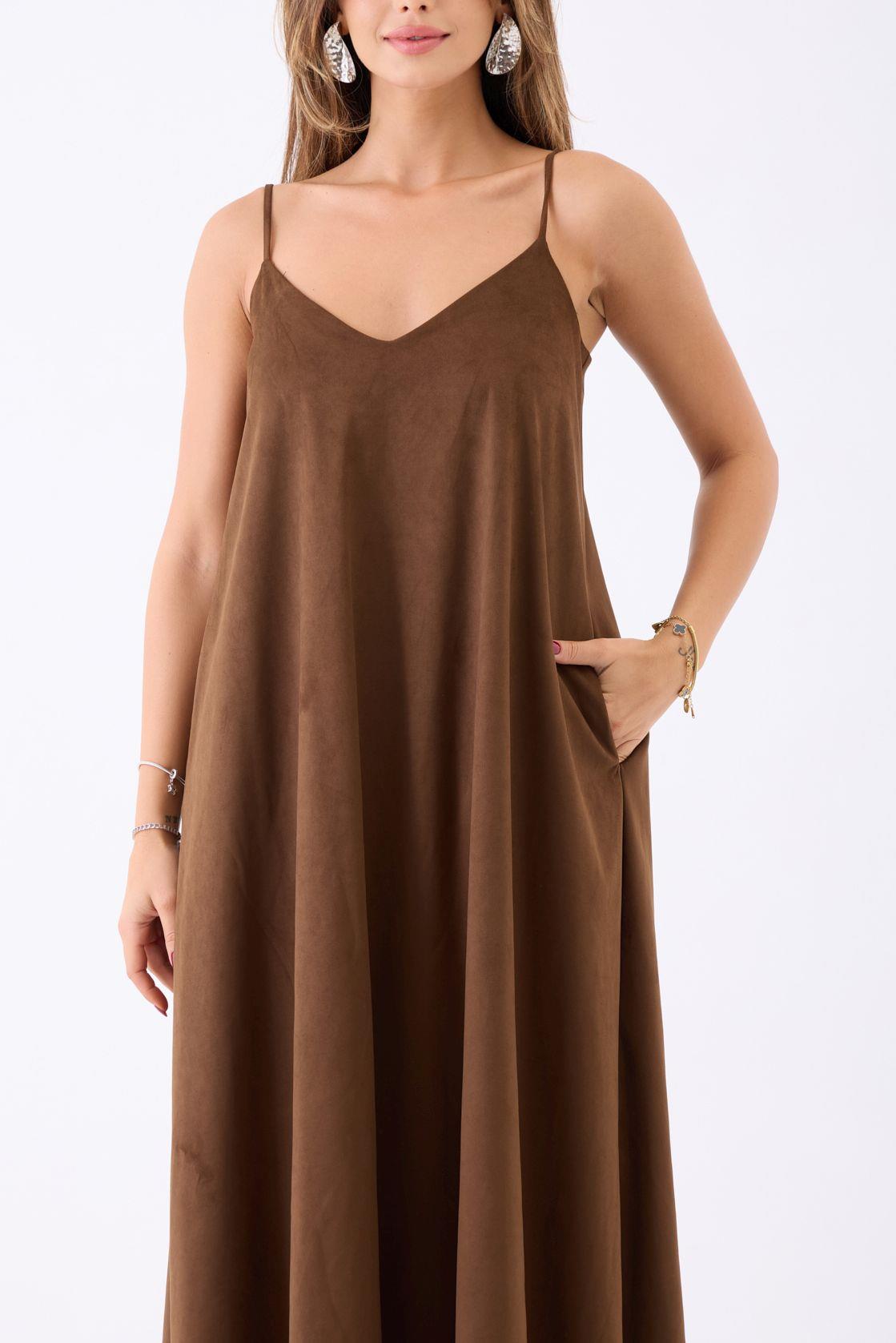 7506 KAMELKLEID