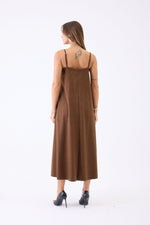 7506 KAMELKLEID