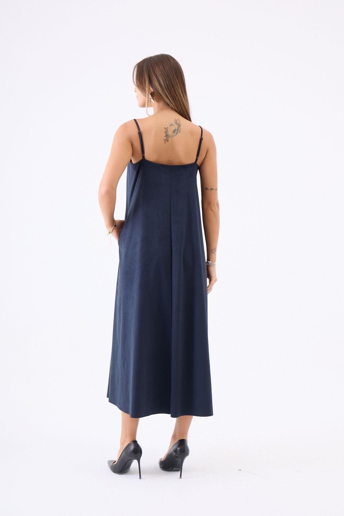 7506 KLEID-MARINEBLAU