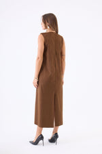 7507 KAMELKLEID