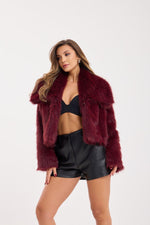 7528 FUR-CLARET RED