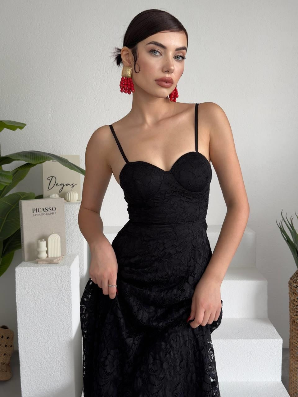 Astrid İp Askılı Elbise
