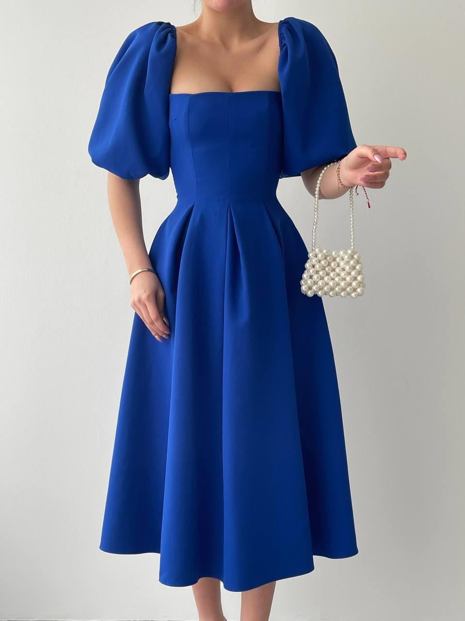 Midikleid mit Benjamin Bell-Rock 