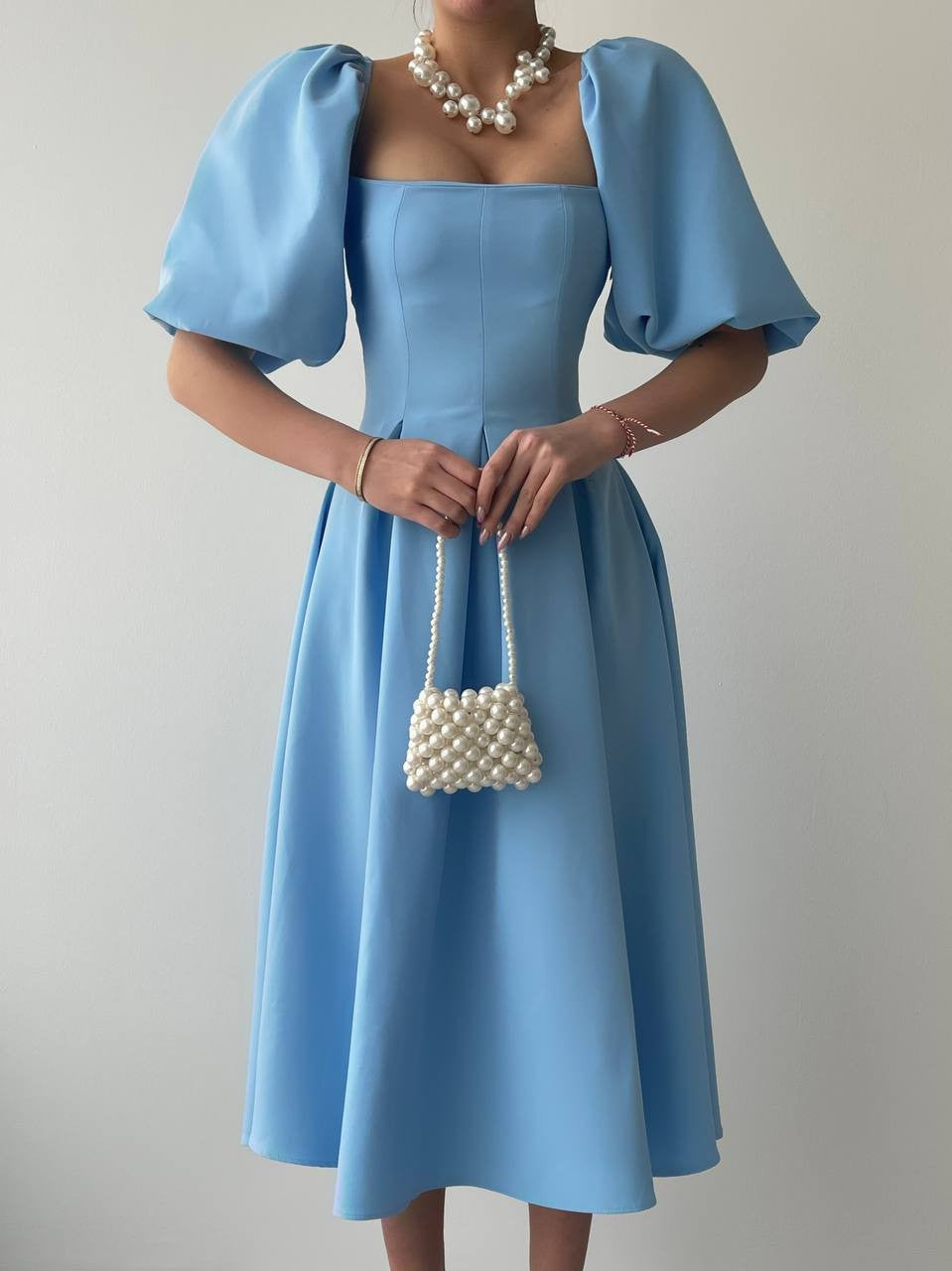 Midikleid mit Benjamin Bell-Rock 