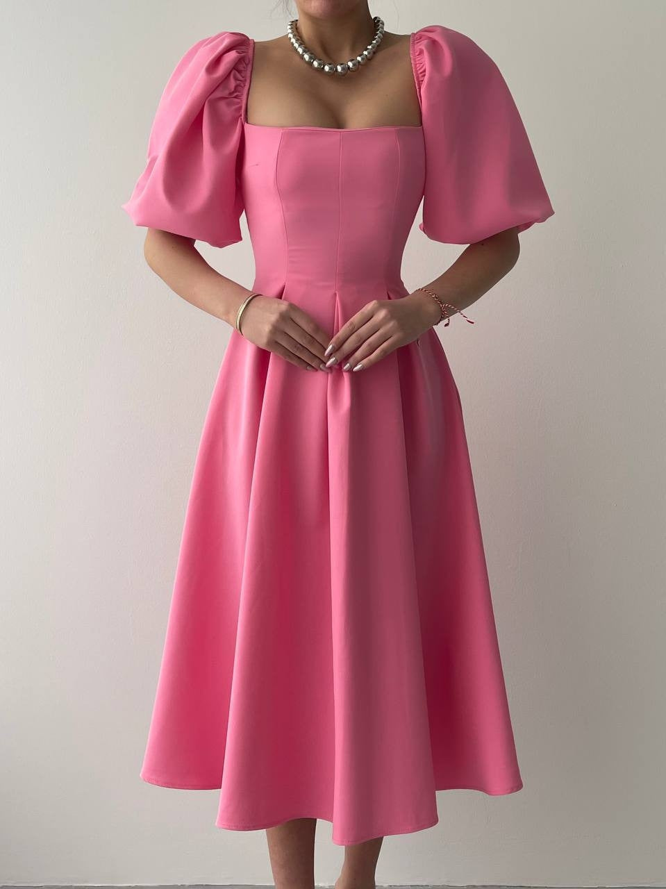 Midikleid mit Benjamin Bell-Rock 