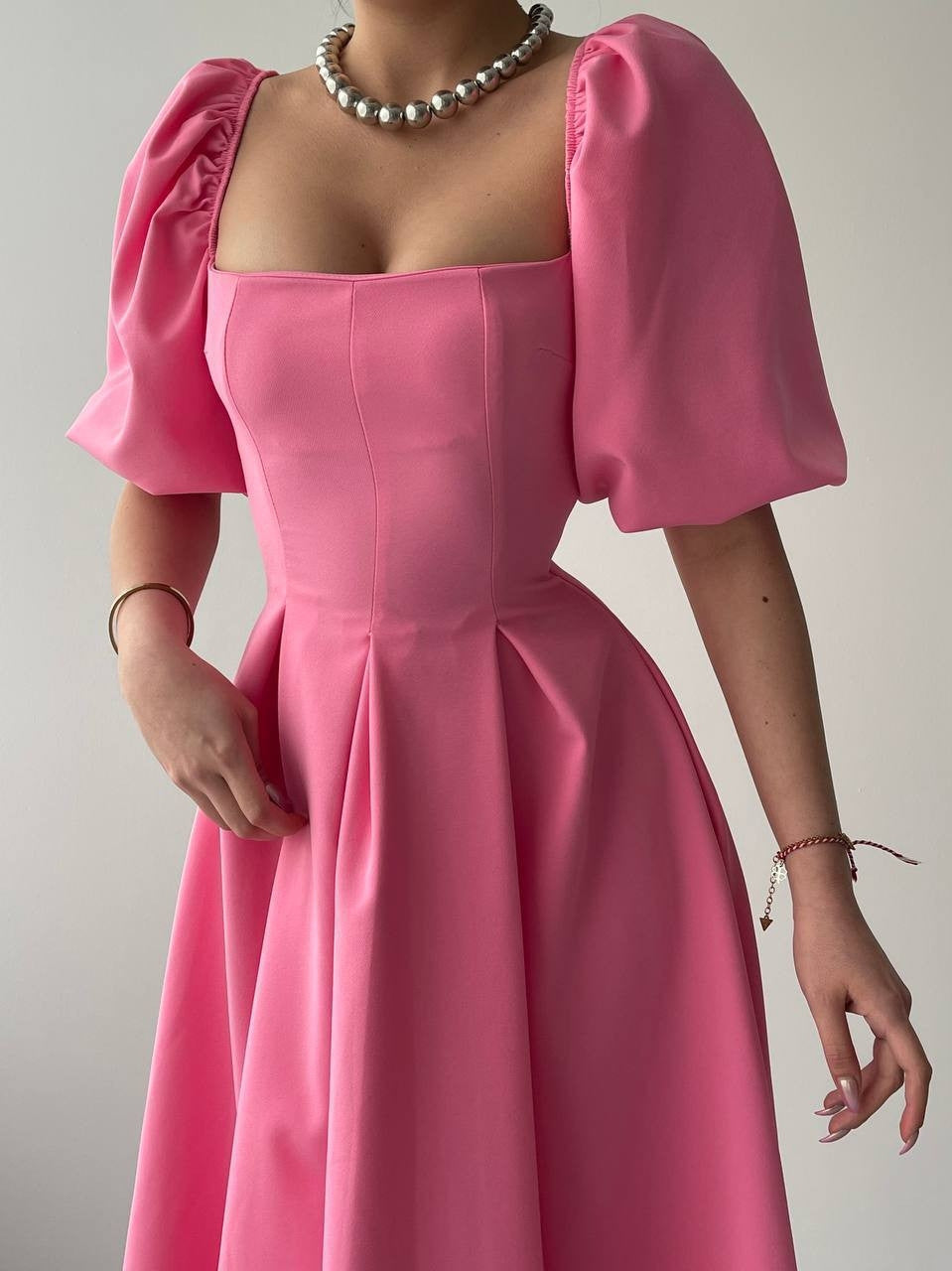 Midikleid mit Benjamin Bell-Rock 
